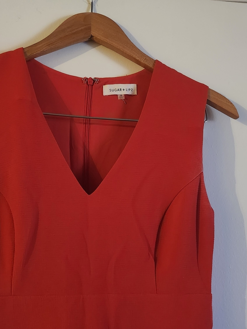 Sugarlips Red V-Neck Sleeveless Jumper